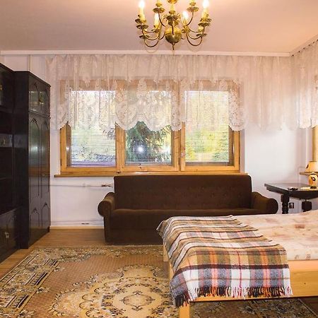 Hacjenda - Apartamenty I Pokoje Goscinne Czarna Gora Luaran gambar