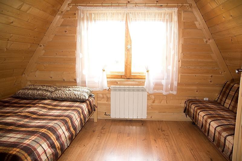 Hacjenda - Apartamenty I Pokoje Goscinne Czarna Gora Bilik gambar