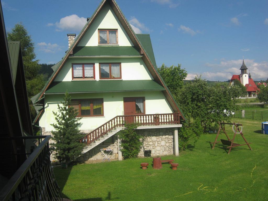 Hacjenda - Apartamenty I Pokoje Goscinne Czarna Gora Luaran gambar