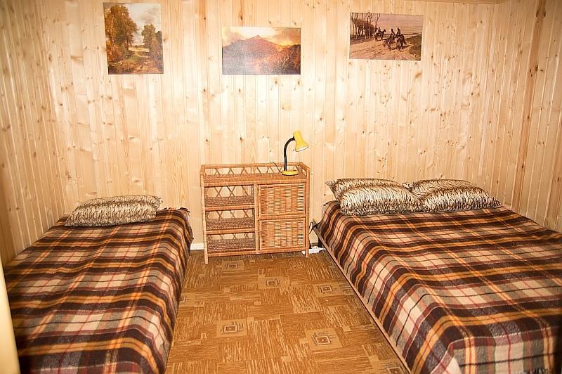 Hacjenda - Apartamenty I Pokoje Goscinne Czarna Gora Luaran gambar