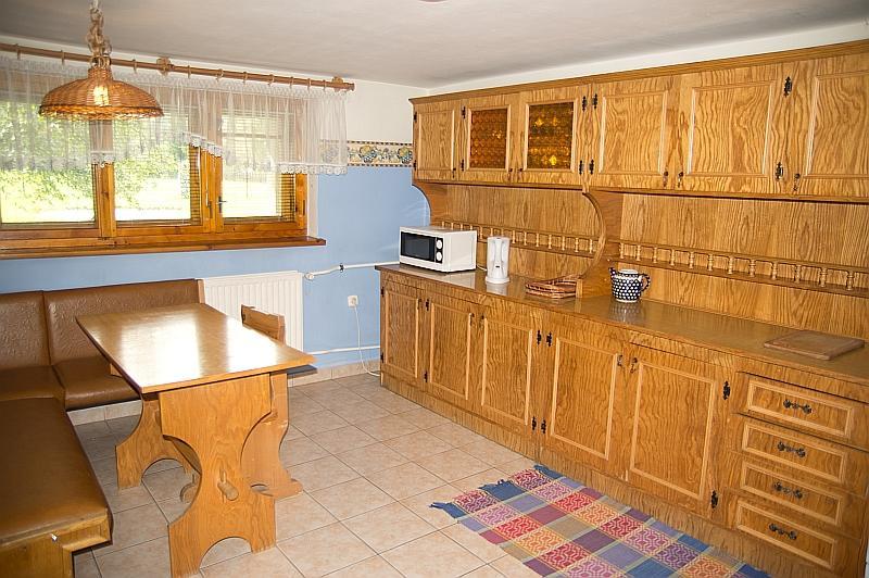 Hacjenda - Apartamenty I Pokoje Goscinne Czarna Gora Luaran gambar