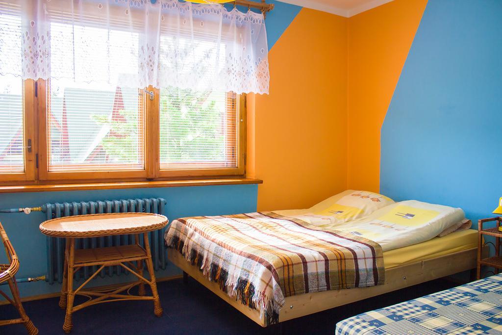 Hacjenda - Apartamenty I Pokoje Goscinne Czarna Gora Luaran gambar