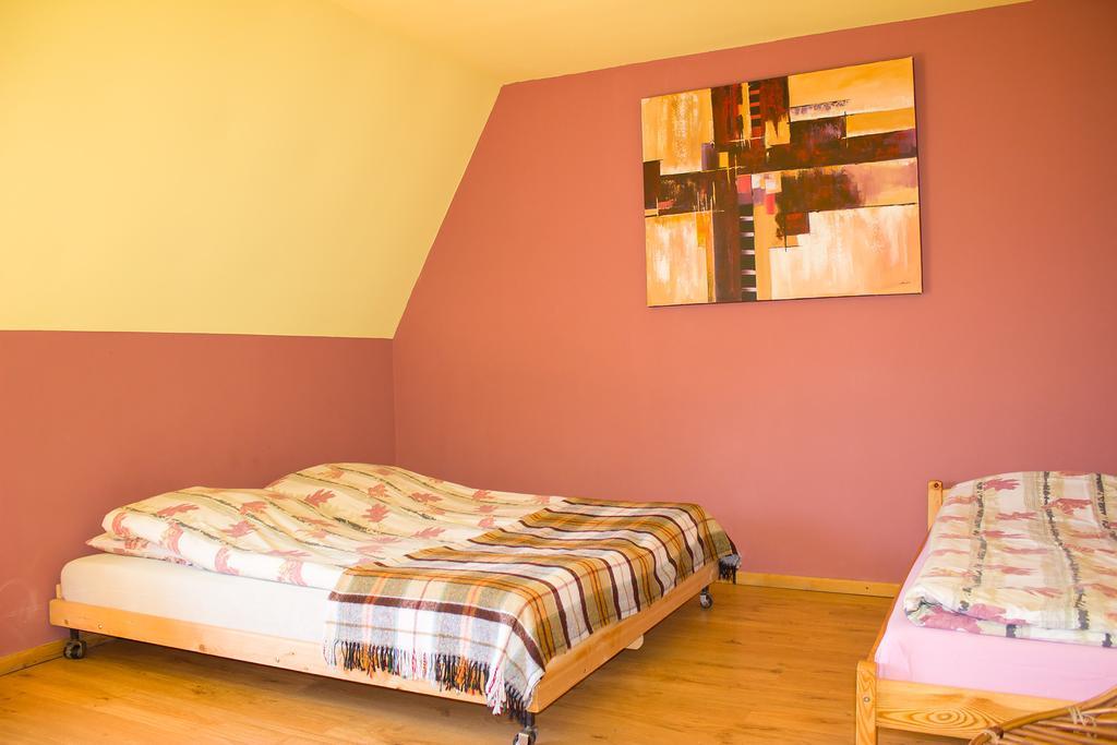 Hacjenda - Apartamenty I Pokoje Goscinne Czarna Gora Luaran gambar