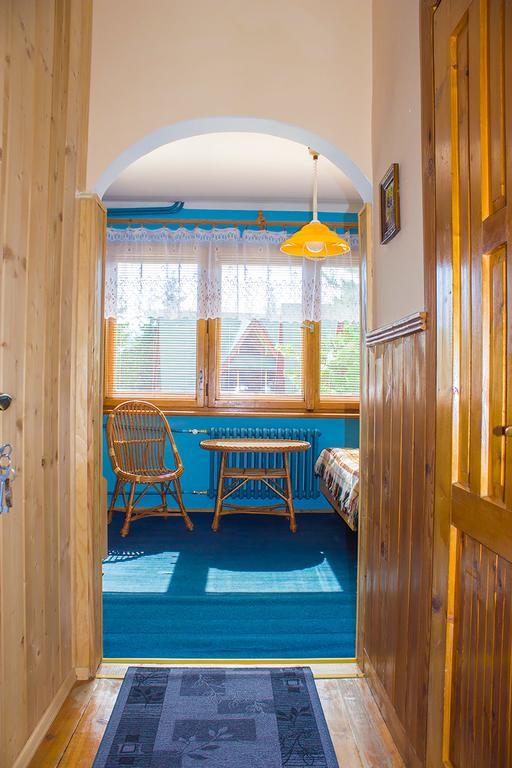 Hacjenda - Apartamenty I Pokoje Goscinne Czarna Gora Luaran gambar