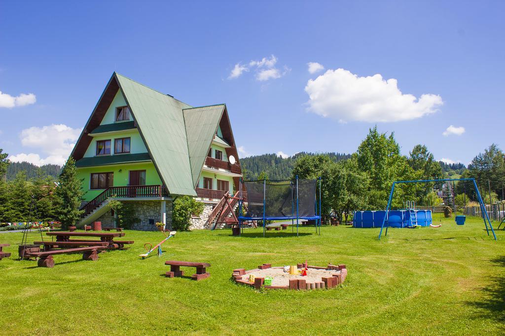 Hacjenda - Apartamenty I Pokoje Goscinne Czarna Gora Luaran gambar